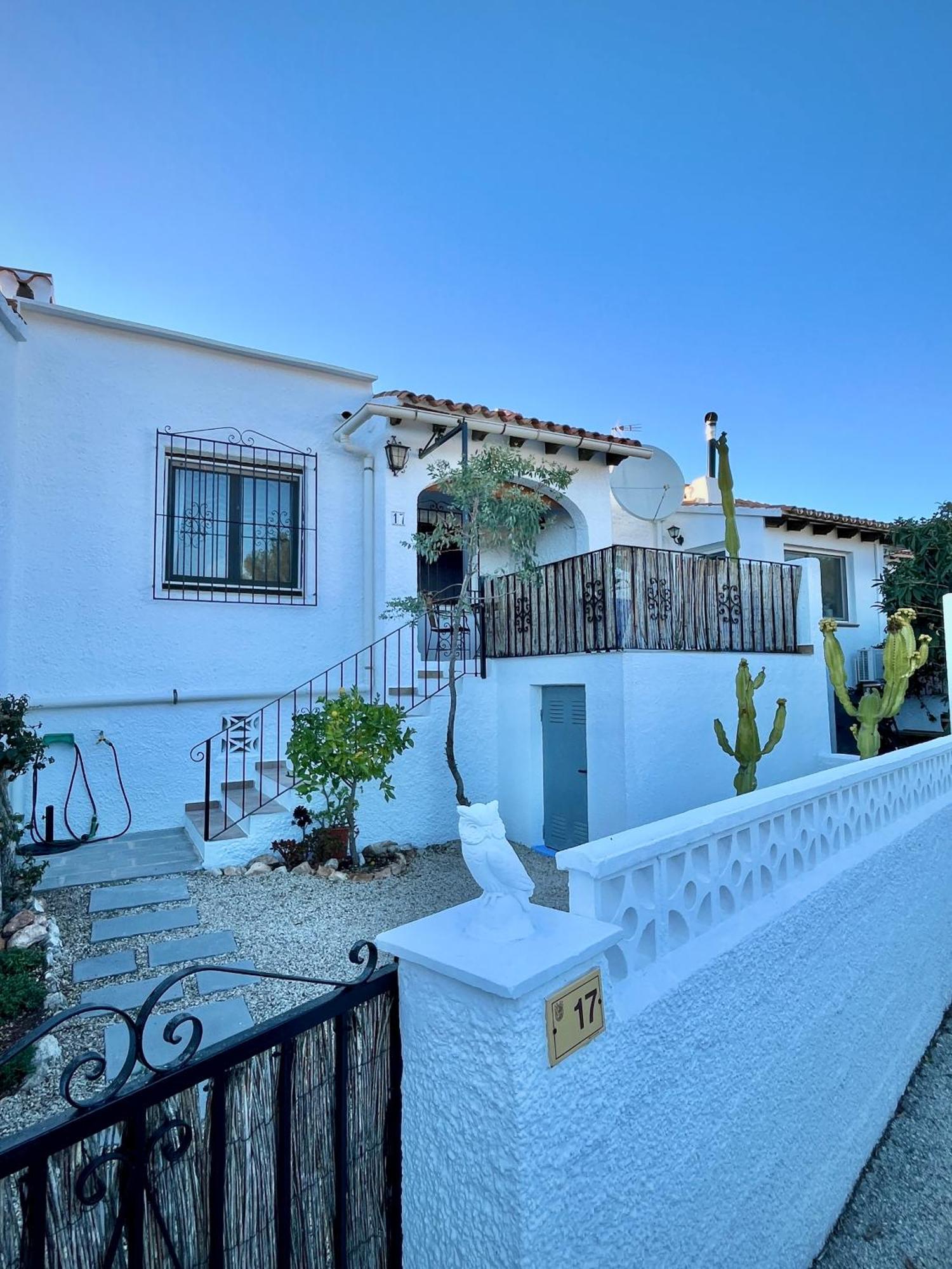 Bungalow Steps From Moraira Teulada Ngoại thất bức ảnh